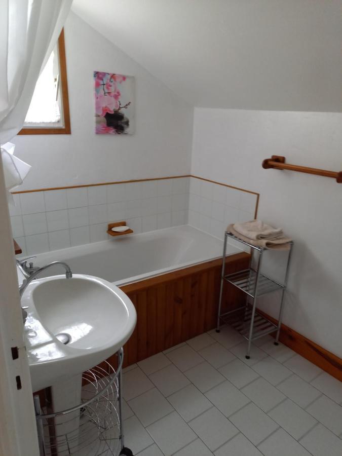 La Gasteboisiere With Swimming Pool And Games Room Le Mesnil-Adelee エクステリア 写真