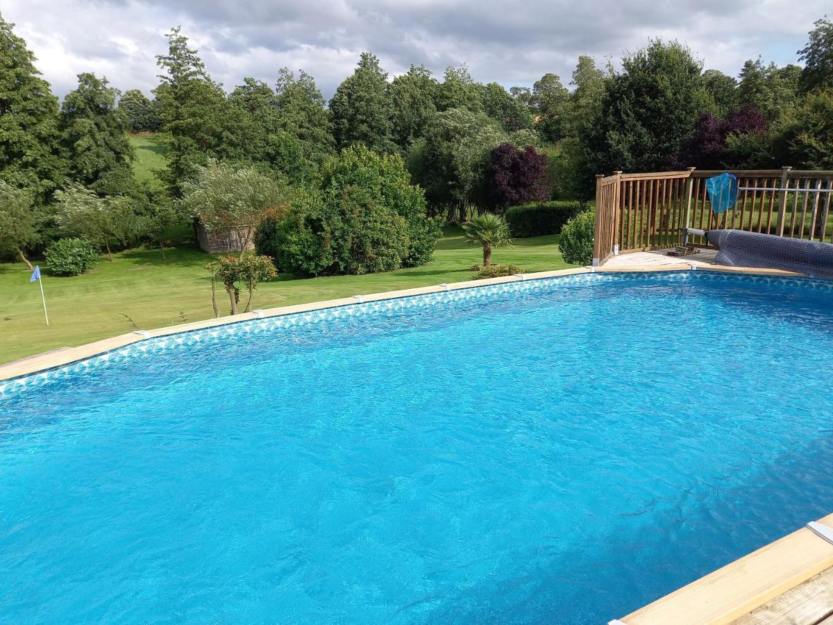 La Gasteboisiere With Swimming Pool And Games Room Le Mesnil-Adelee エクステリア 写真
