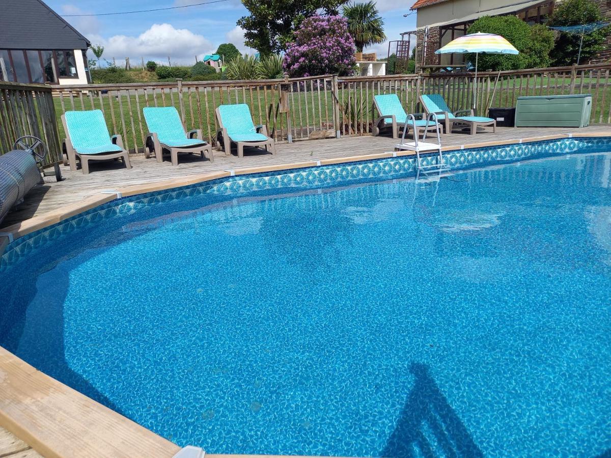 La Gasteboisiere With Swimming Pool And Games Room Le Mesnil-Adelee エクステリア 写真