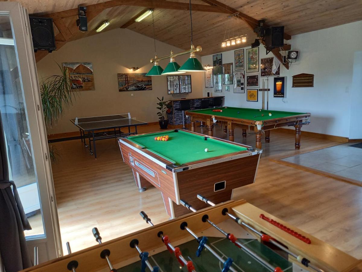 La Gasteboisiere With Swimming Pool And Games Room Le Mesnil-Adelee エクステリア 写真