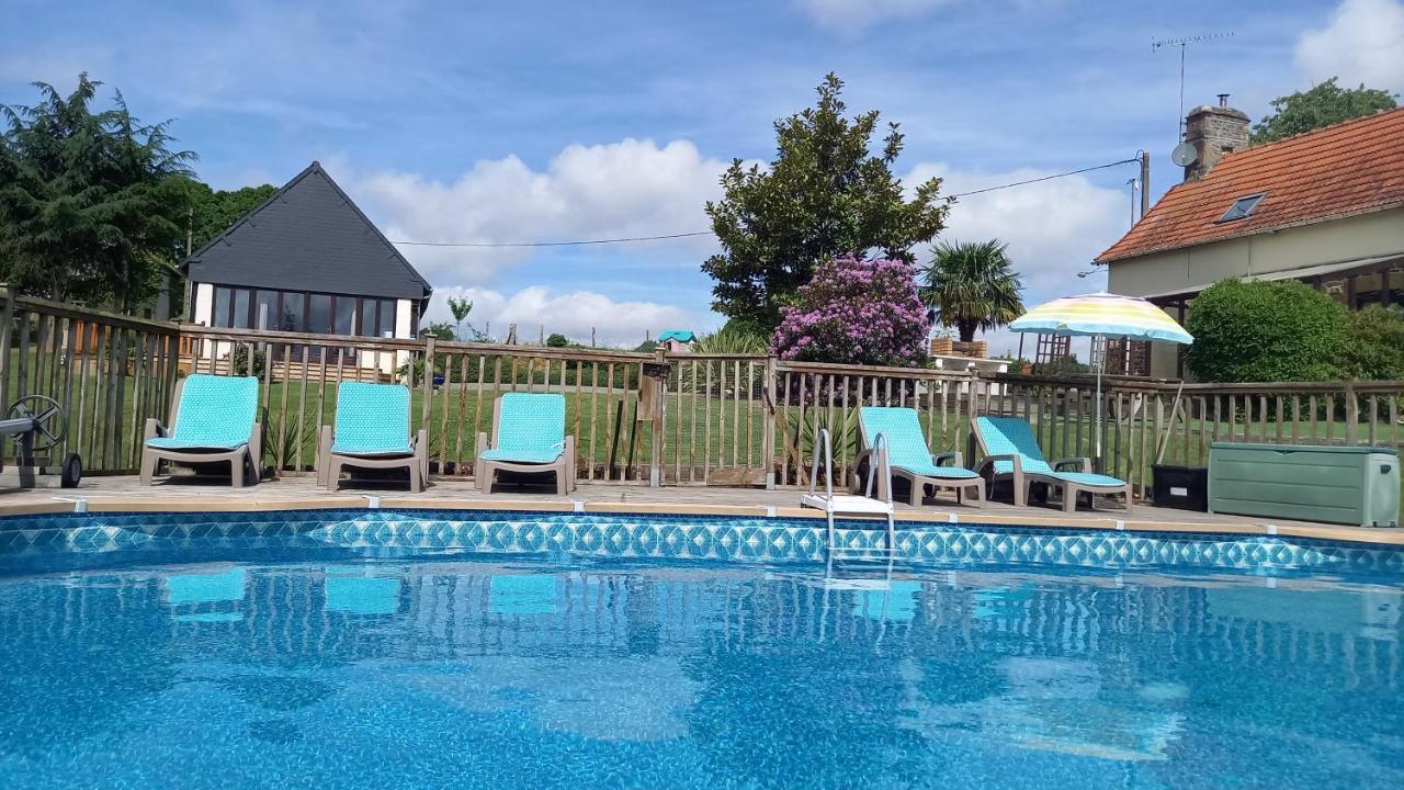 La Gasteboisiere With Swimming Pool And Games Room Le Mesnil-Adelee エクステリア 写真